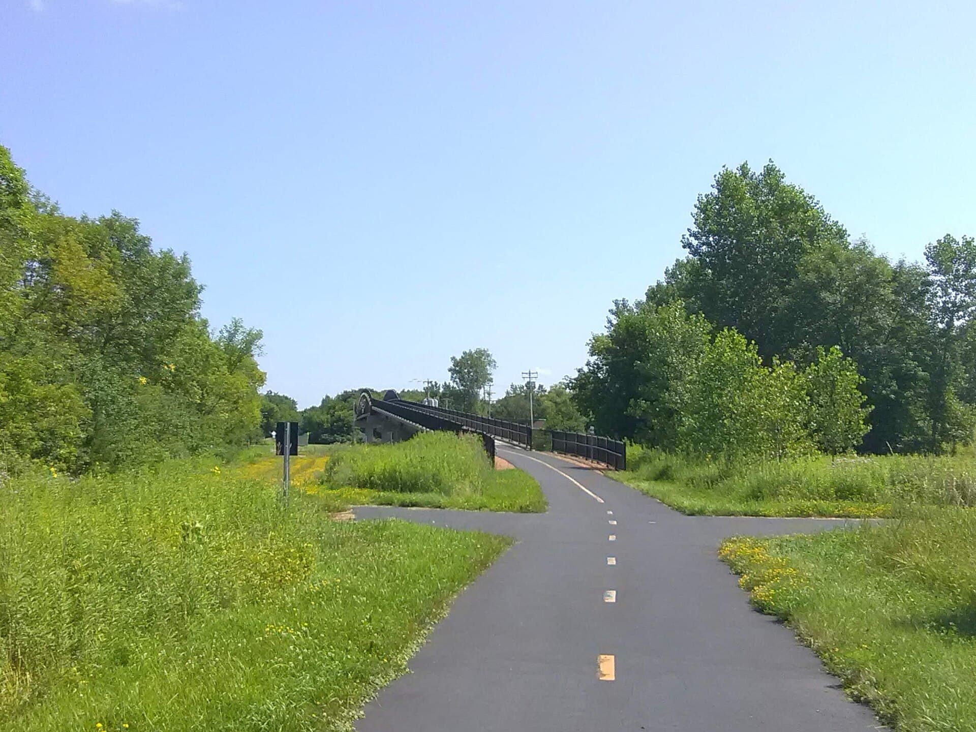 Dakota Rail Regional Trail approaching the bridge over Minnesota Highway 7 near St. Bonifacius